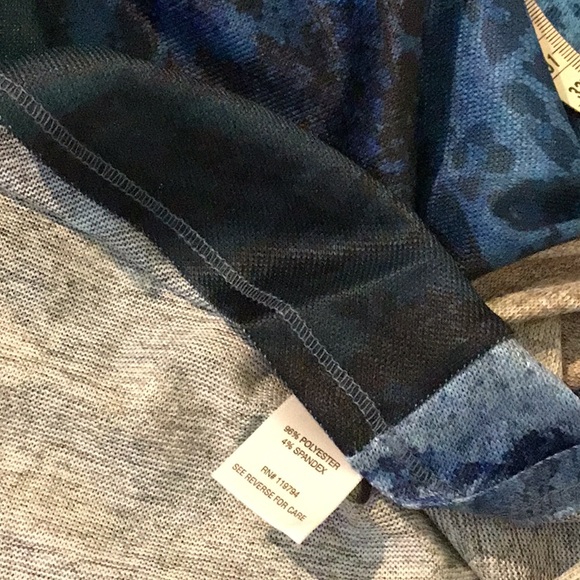 NWT One World Women’s Split Back Top - Picture 8 of 16